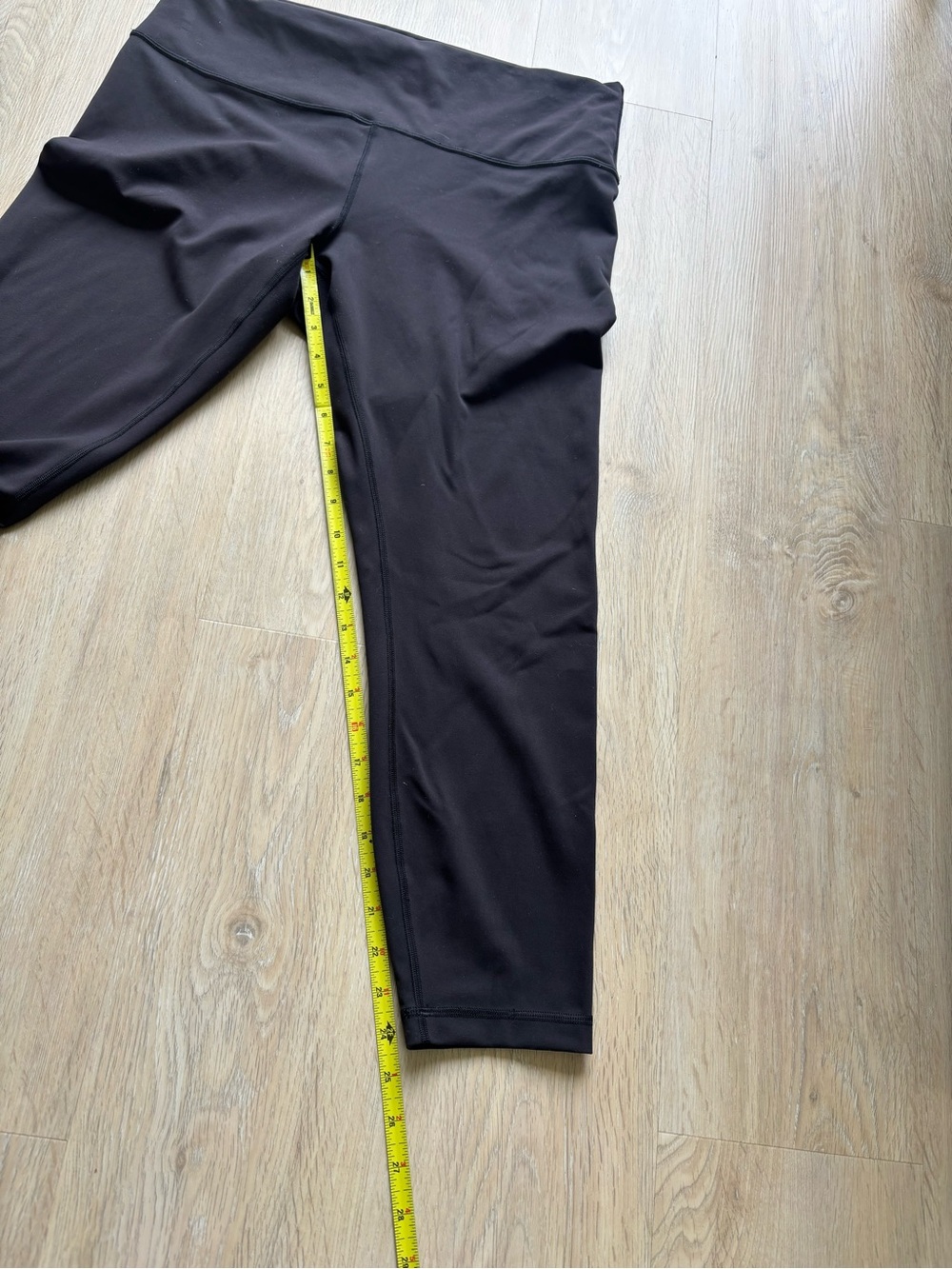 Lululemon Wunder Train High-Rise Tight 25" Black (First Release) Size 16 - Picture 10 of 14